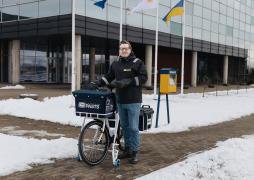 Latvijas Pasts has purchased 105 electric bicycles for faster and easier delivery of postal items  